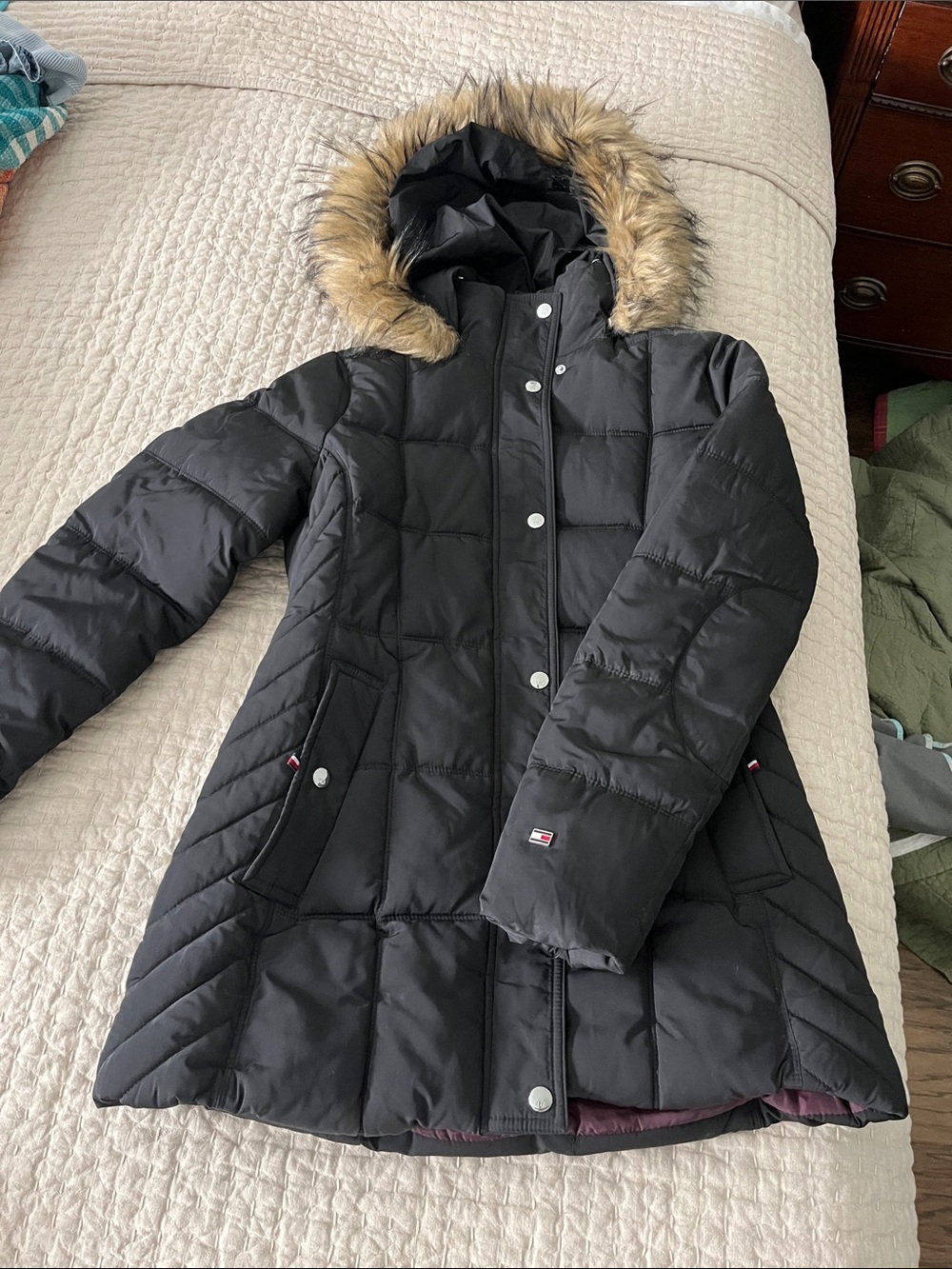 Tommy Hilfiger Black Quilted Puffer Coat with Faux Fur-Trim Hood